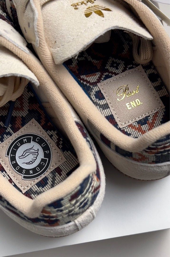 Adidas Samba x END
