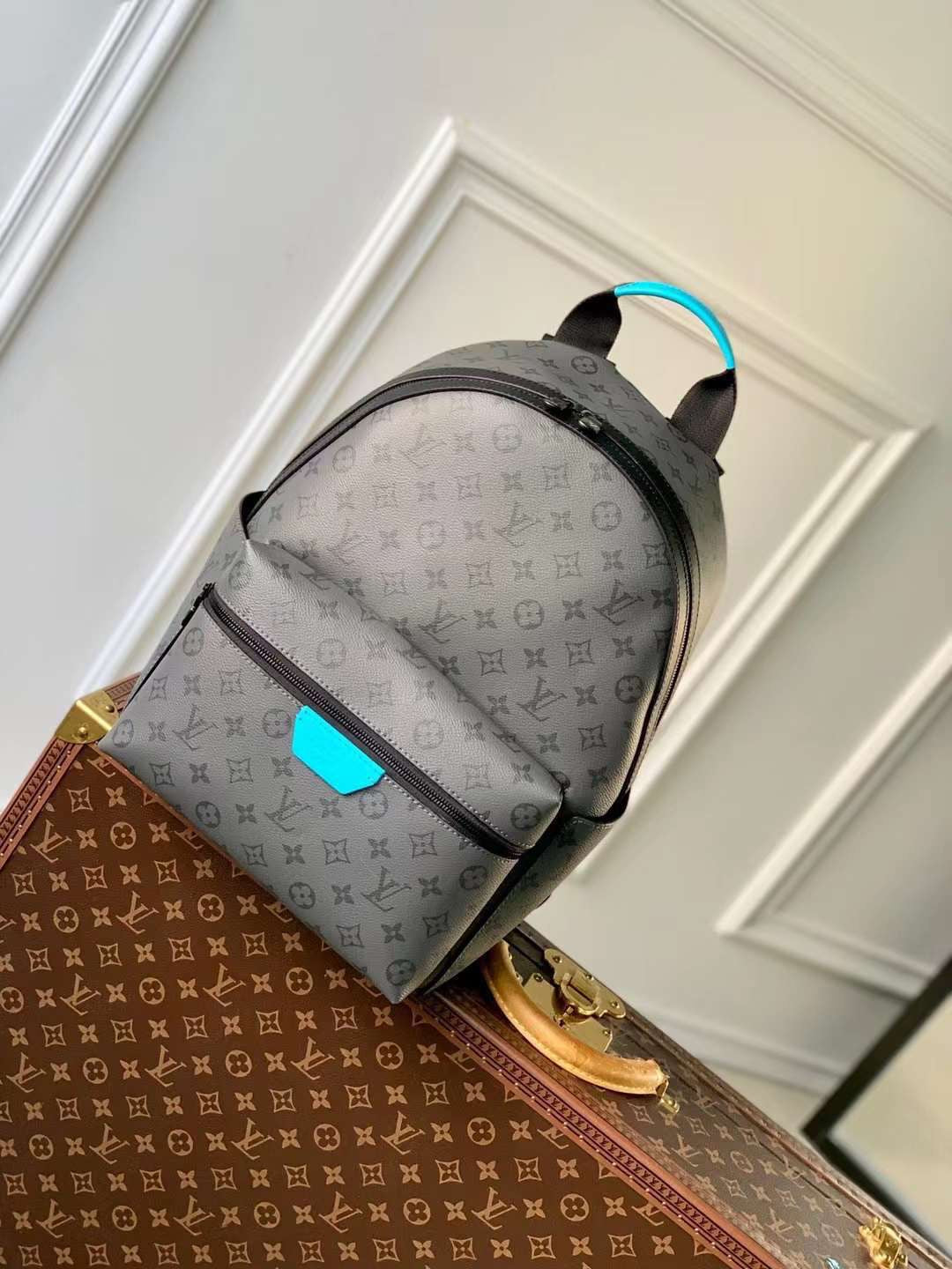 Louis Vuitton Backpacks 4 colors