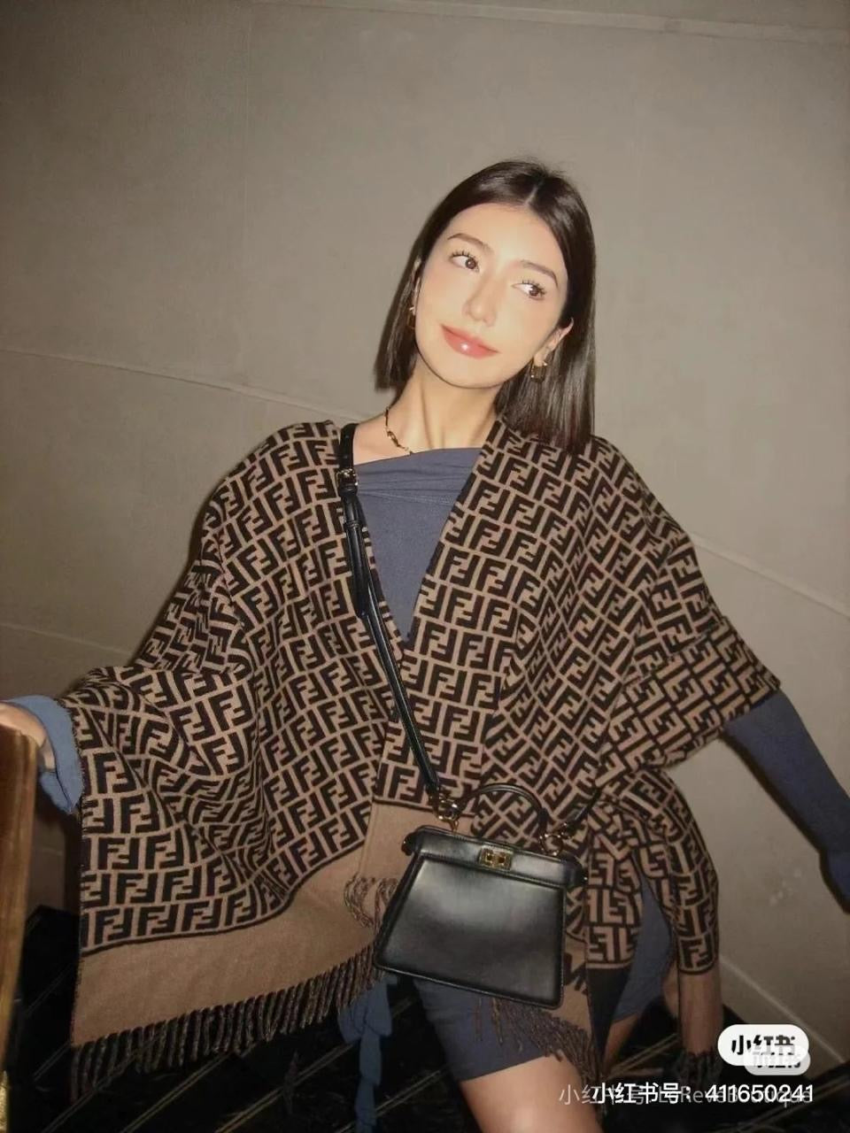 Fendi Shall 2 colors