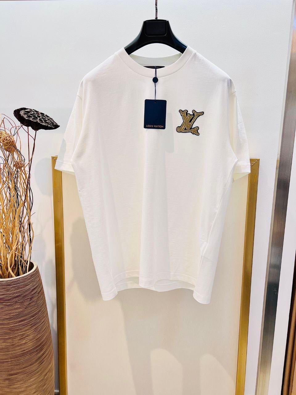 Louis Vuitton T-Shirt 2 colors