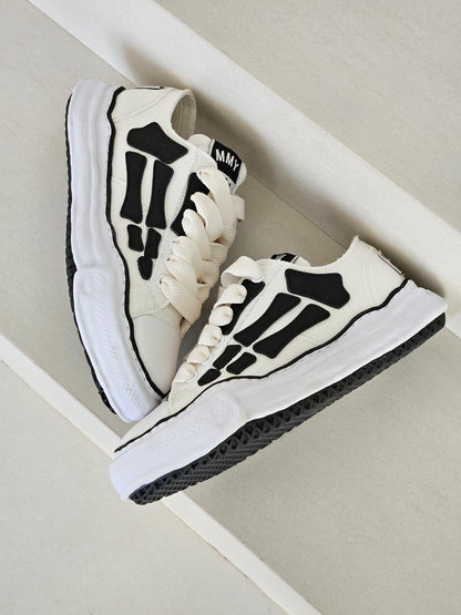 Amiri Sneakers