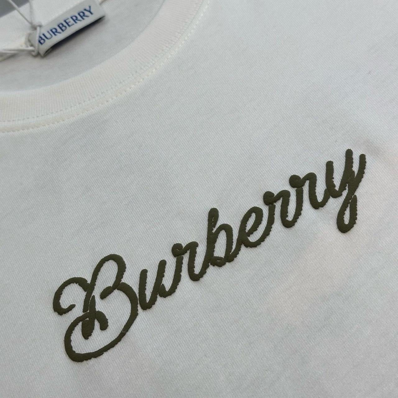 Burberry T-Shirt