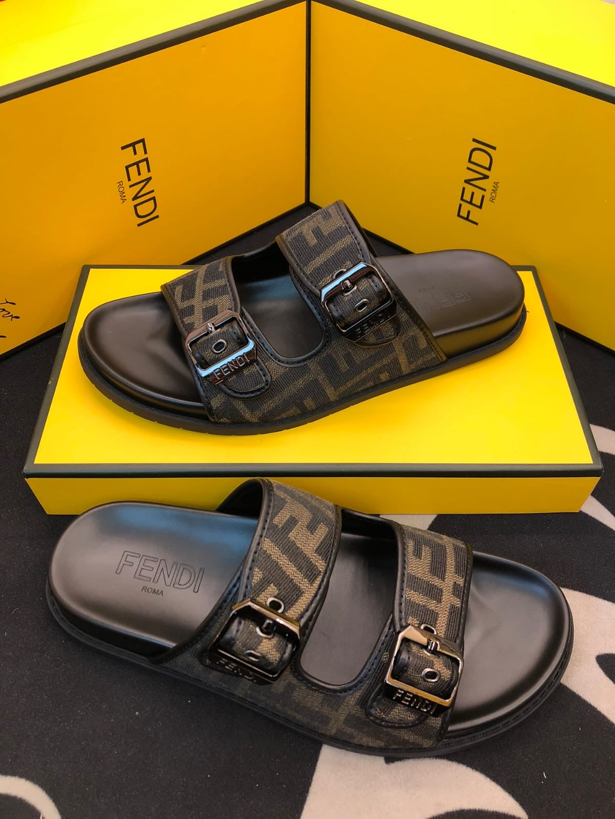 New fendi slippers deals