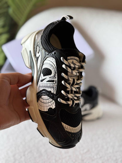 Dior Sneakers