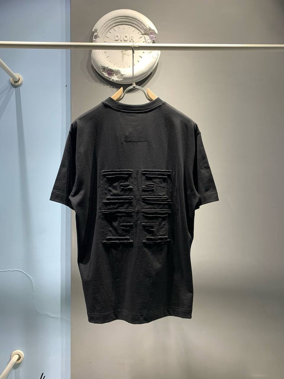 Givenchy T-shirt 2 colors