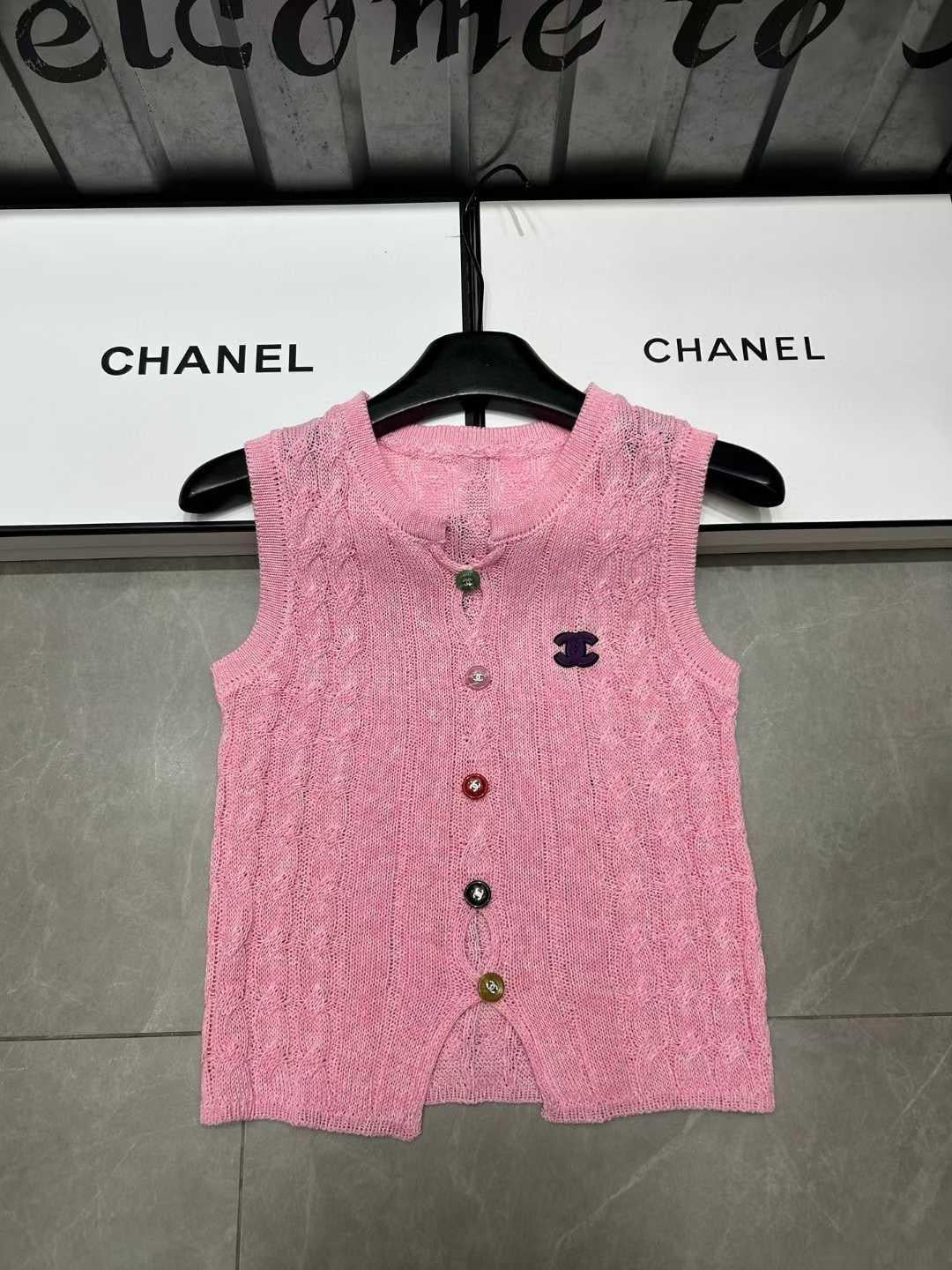 Chanel T-Shirt