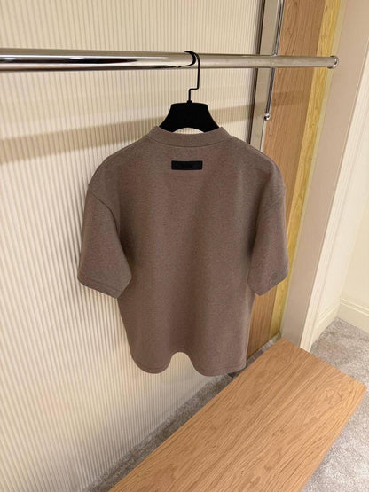 Essential T-Shirt 3 colors