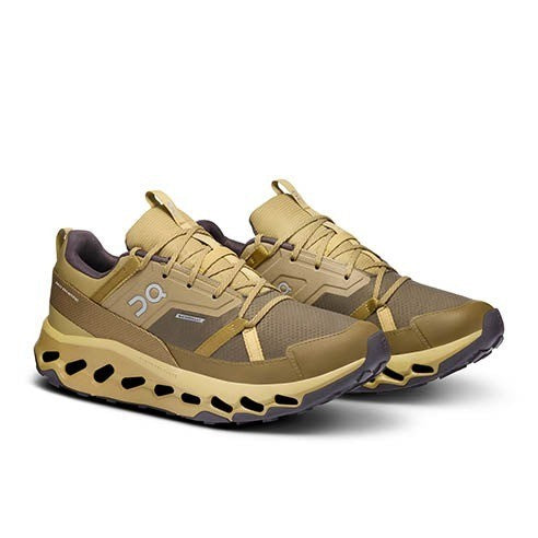 On Cloud Sneakers