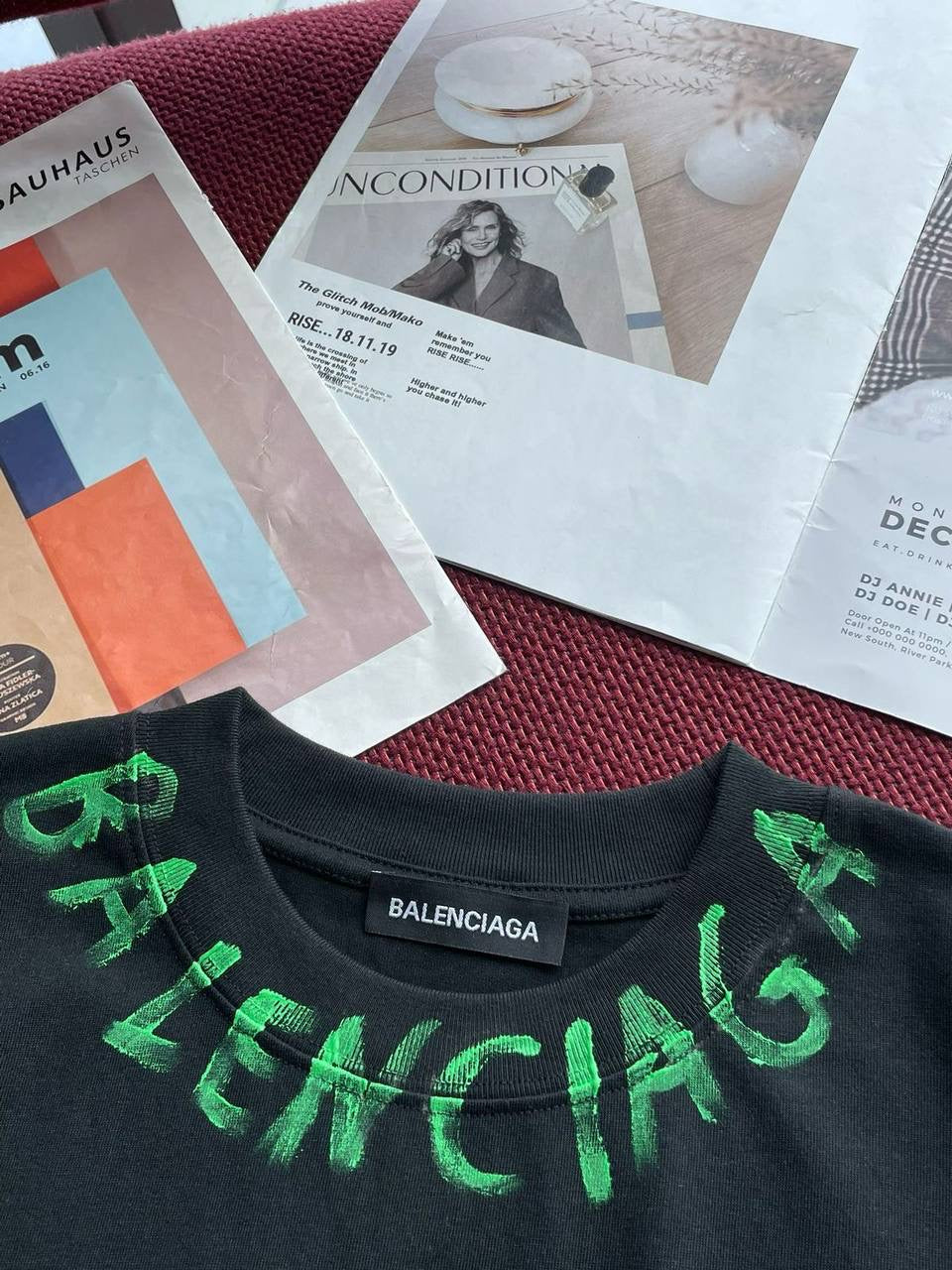Balenciaga T-shirt 2 colors