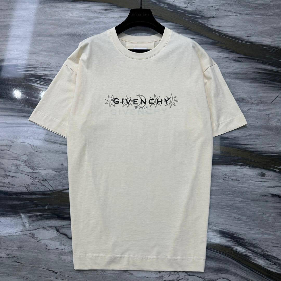Givenchy T-Shirt