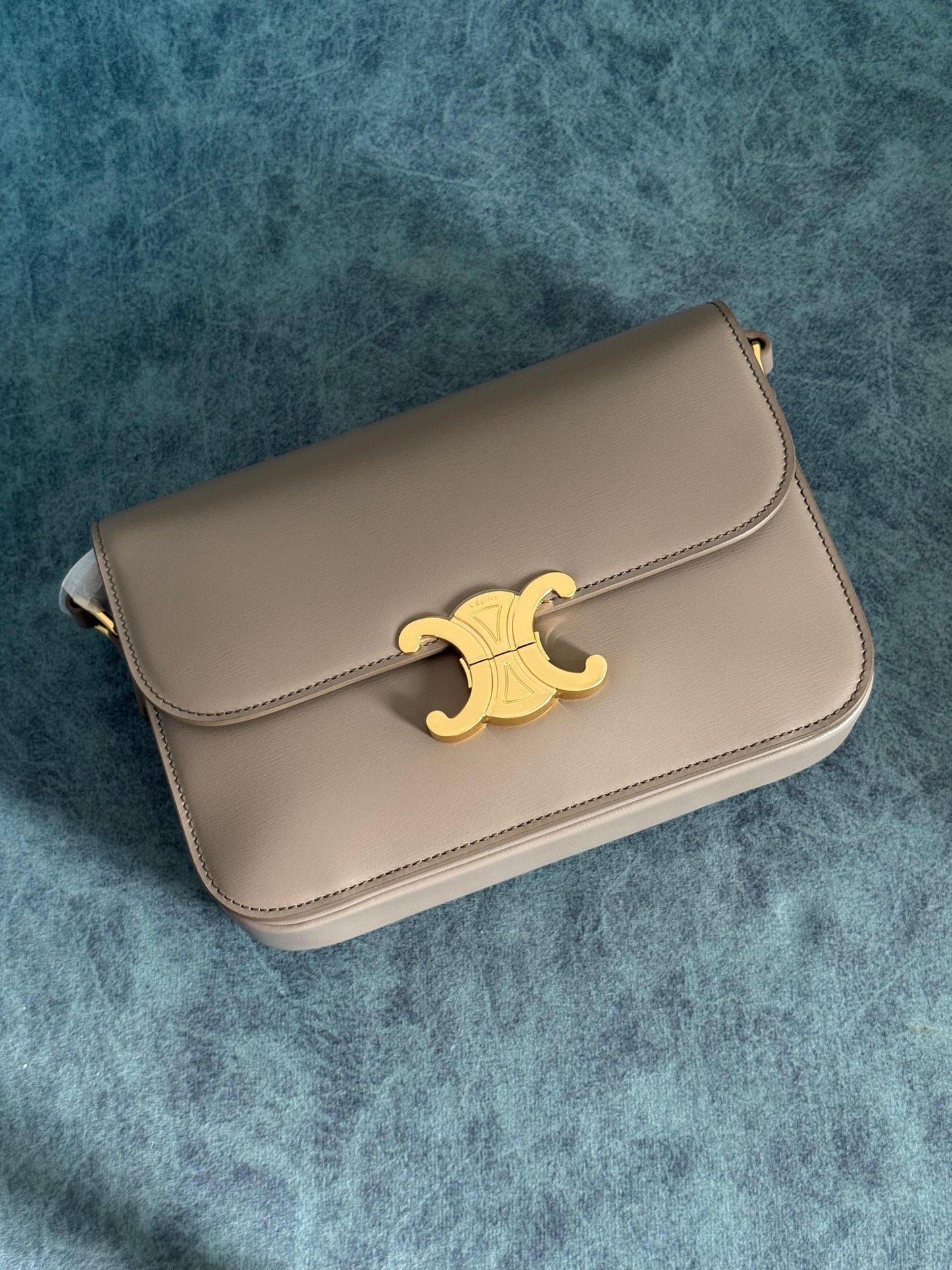 Celine Sling Bag (VIP Quality)