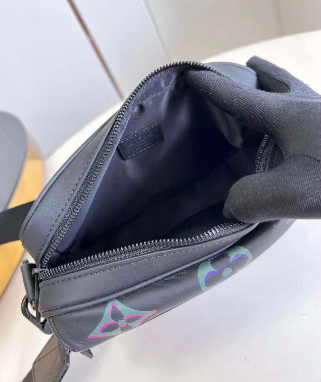 Louis Vuitton Messenger Bag (VIP Quality)