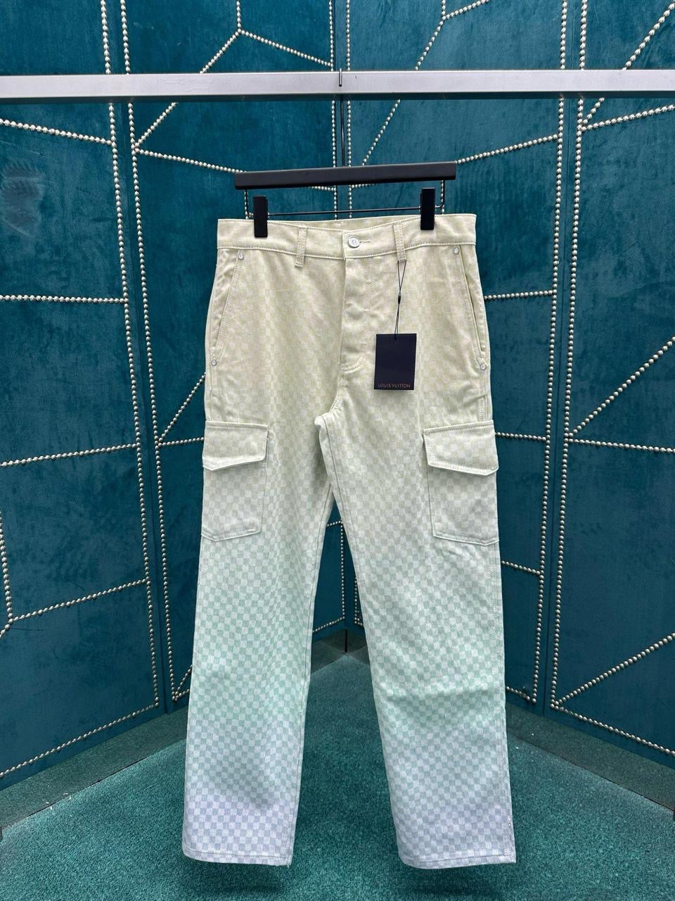 Louis Vuitton Pants