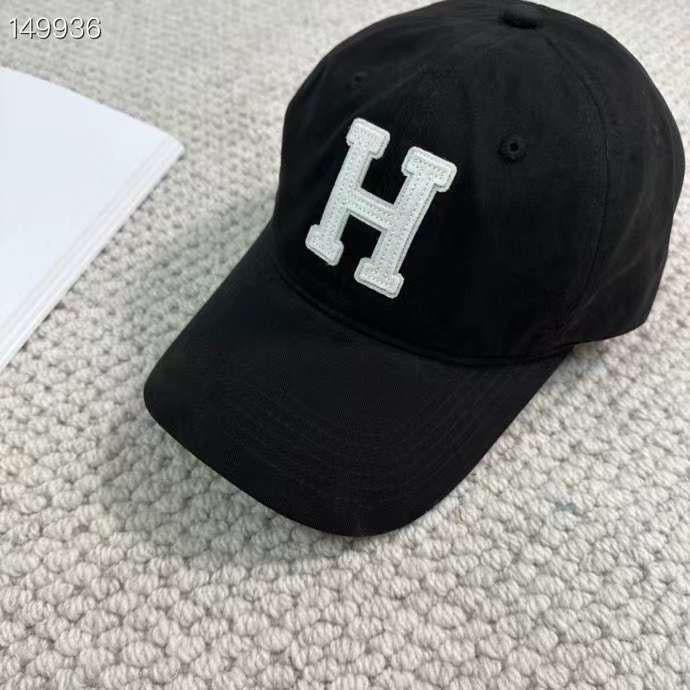 Hermes Caps 2 colors