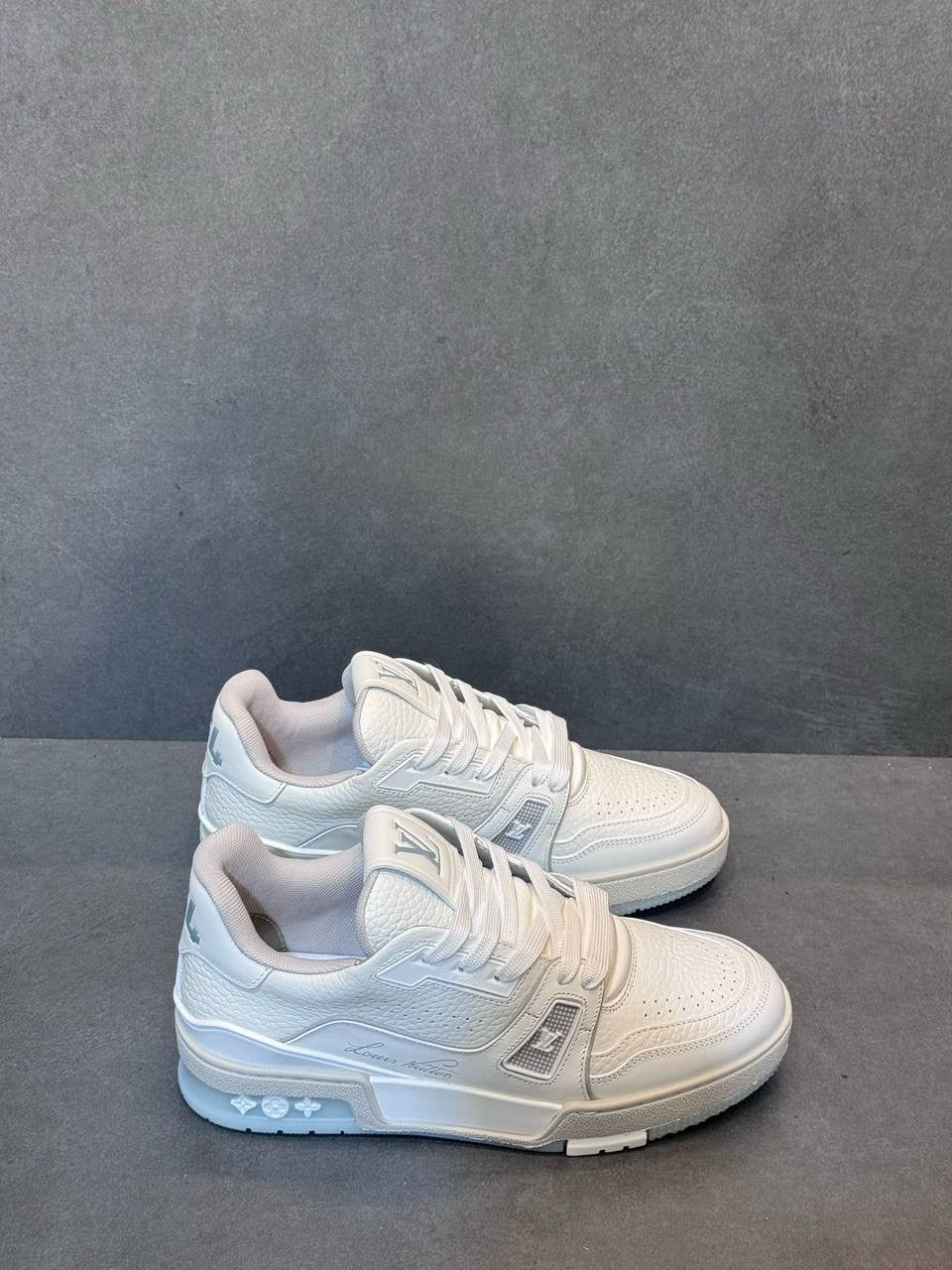 Louis Vuitton Sneakers 6 colors