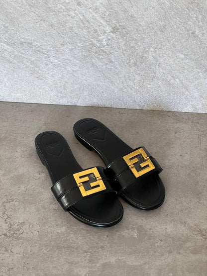 Fendi Slippers 3 colors