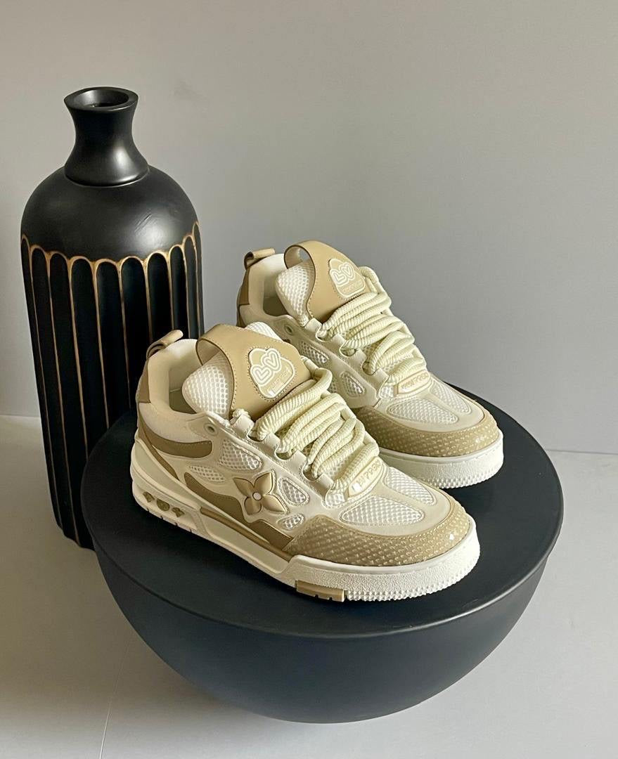 LOUIS VUITTON SNEAKERS