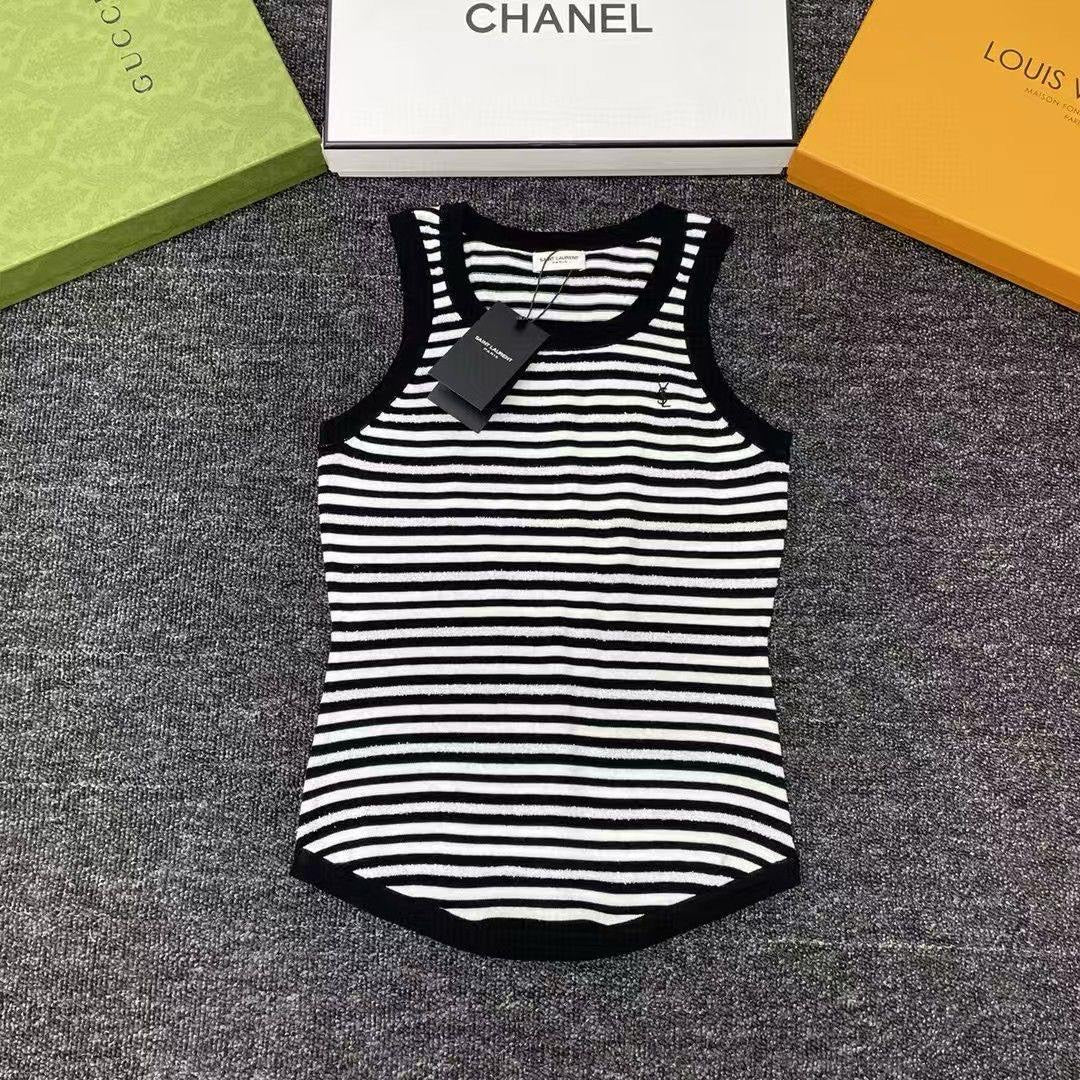 Chanel T-Shirt
