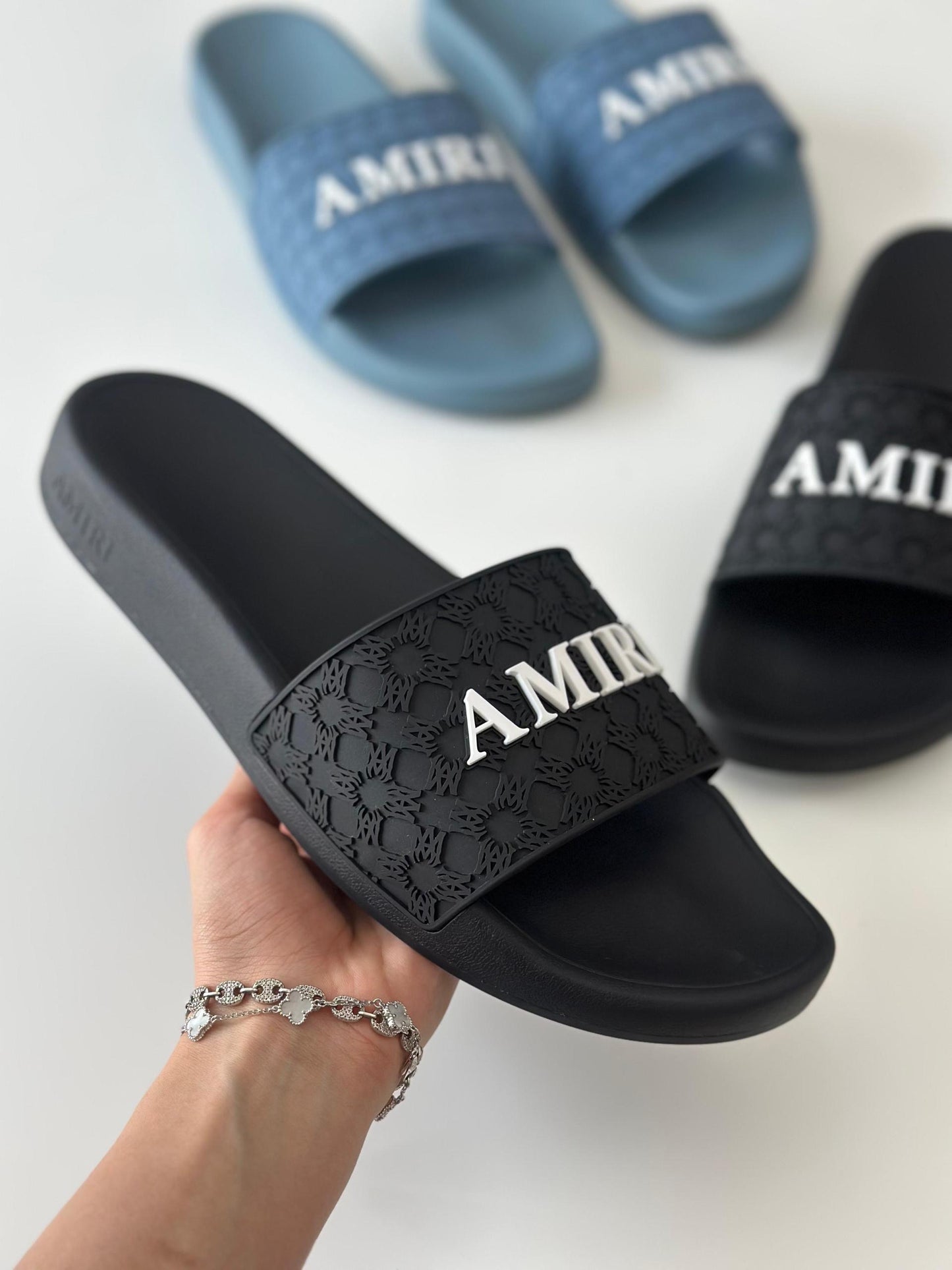 Amiri Slippers 2 colors