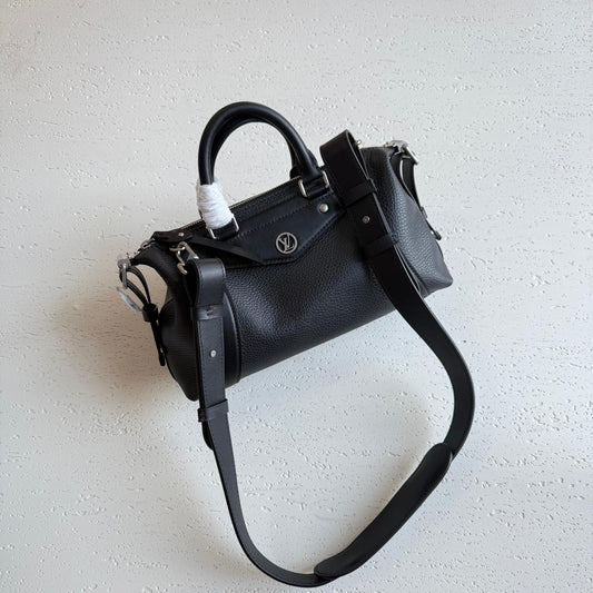 Louis Vuitton Shoulder Bag (VIP Quality)