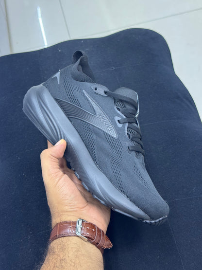 Brooks Sneakers