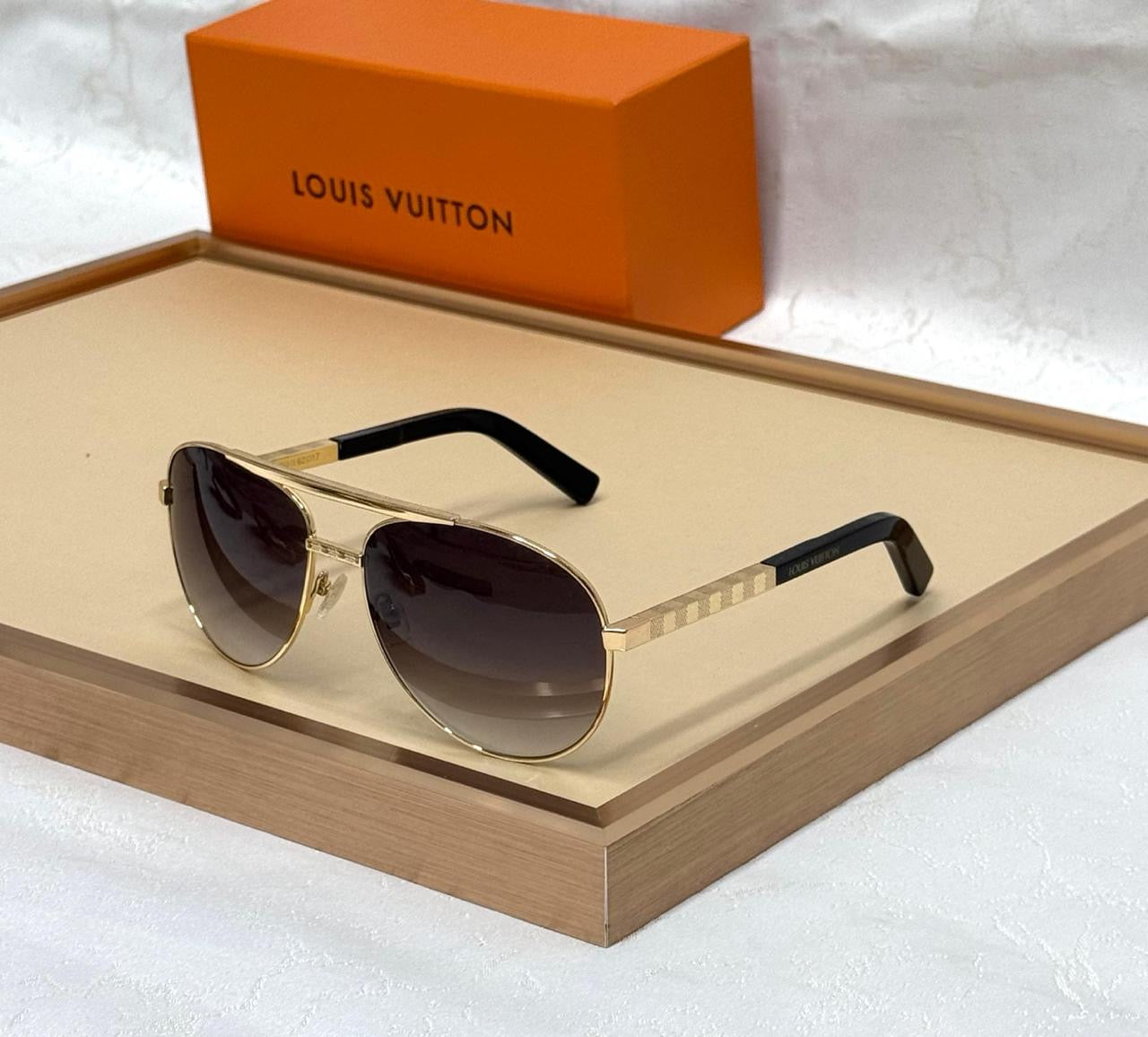 Louis Vuitton Sunglasses 4 colors