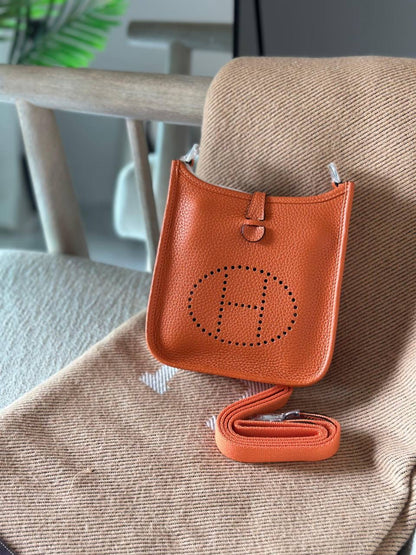 Hermes Evelyne TPM Sling Bag (VIP Quality)