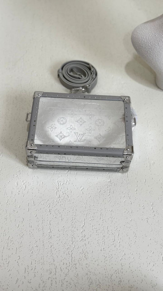 Louis Vuitton Messenger Bag (VIP Quality)