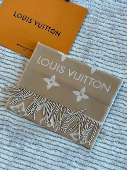 Louis Vuitton Unisex Scarf 4 colors
