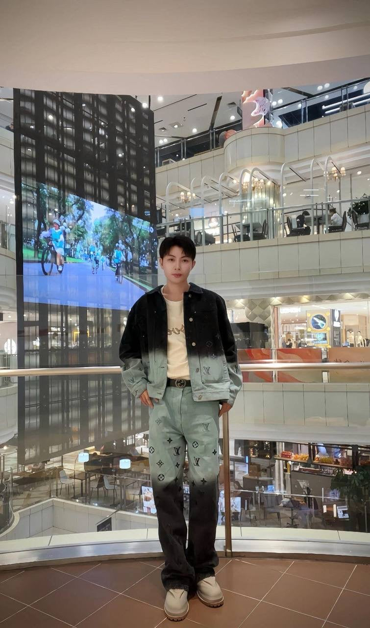 Louis Vuitton Set