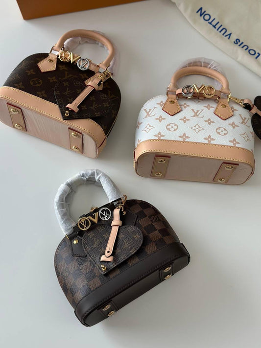 Louis Vuitton HandBag (VIP Quality)