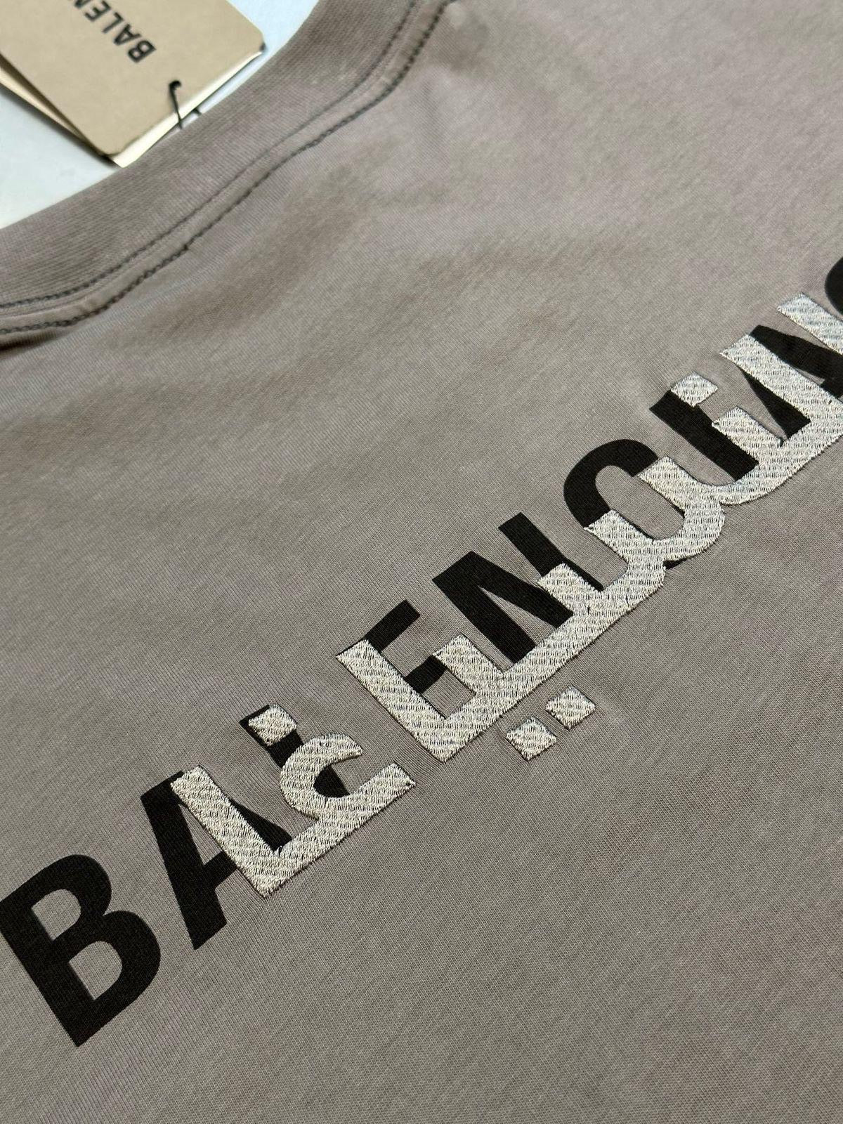 Balenciaga T-Shirt 2 colors