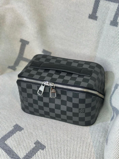 Louis Vuitton Pouch (VIP Quality) 3 colors