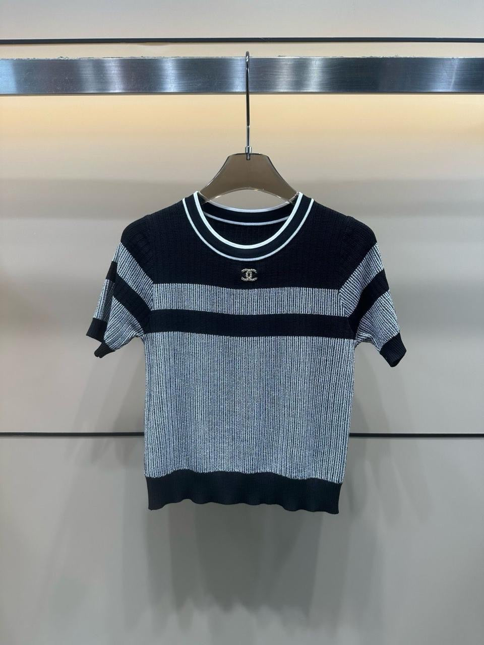 Chanel T-Shirt 2 colors