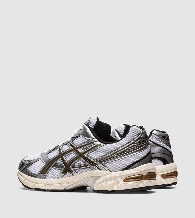 ASICS Sneakers