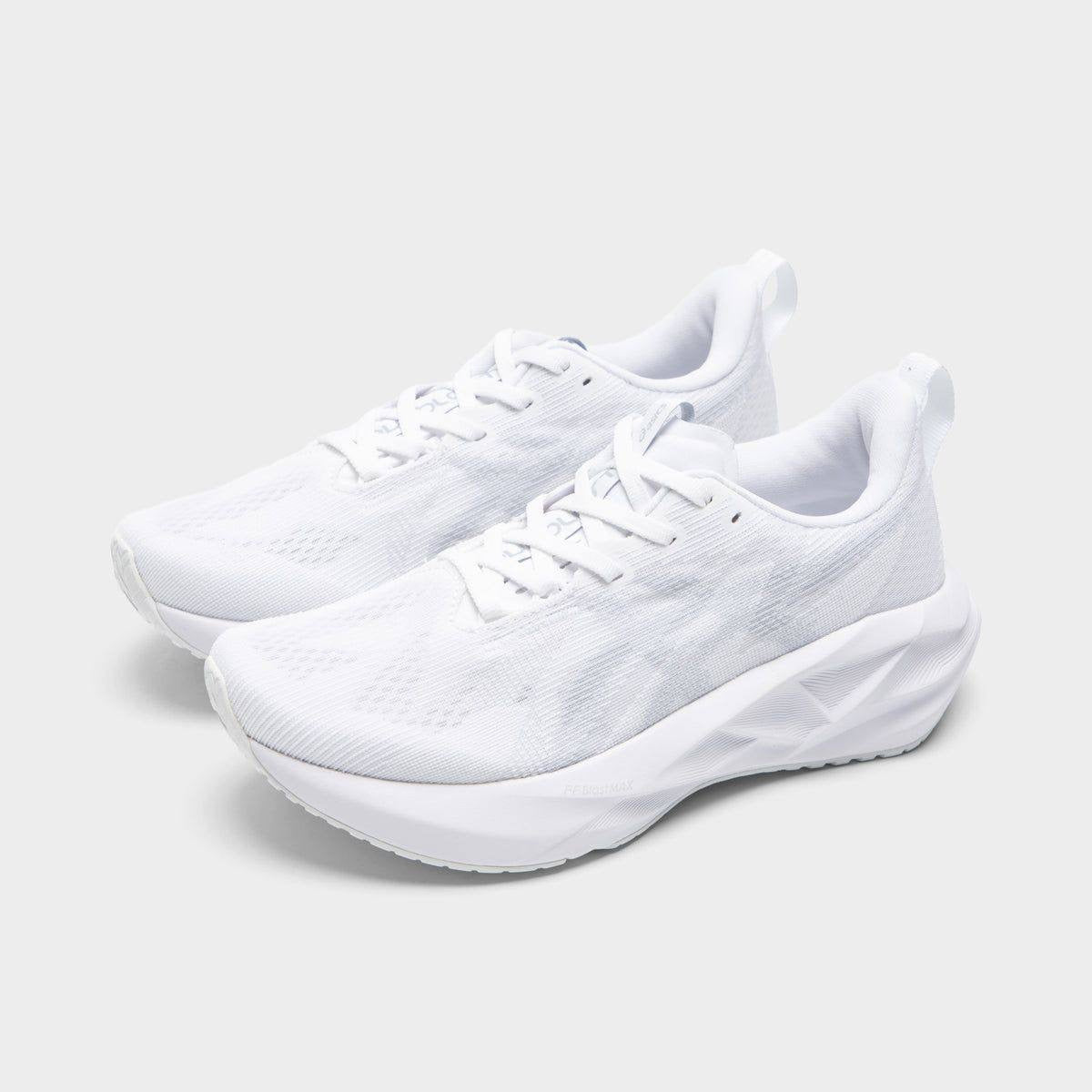 ASICS Sneakers