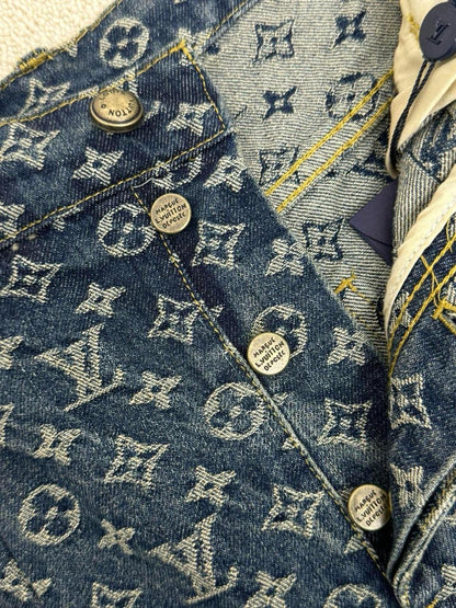 Louis Vuitton Pants