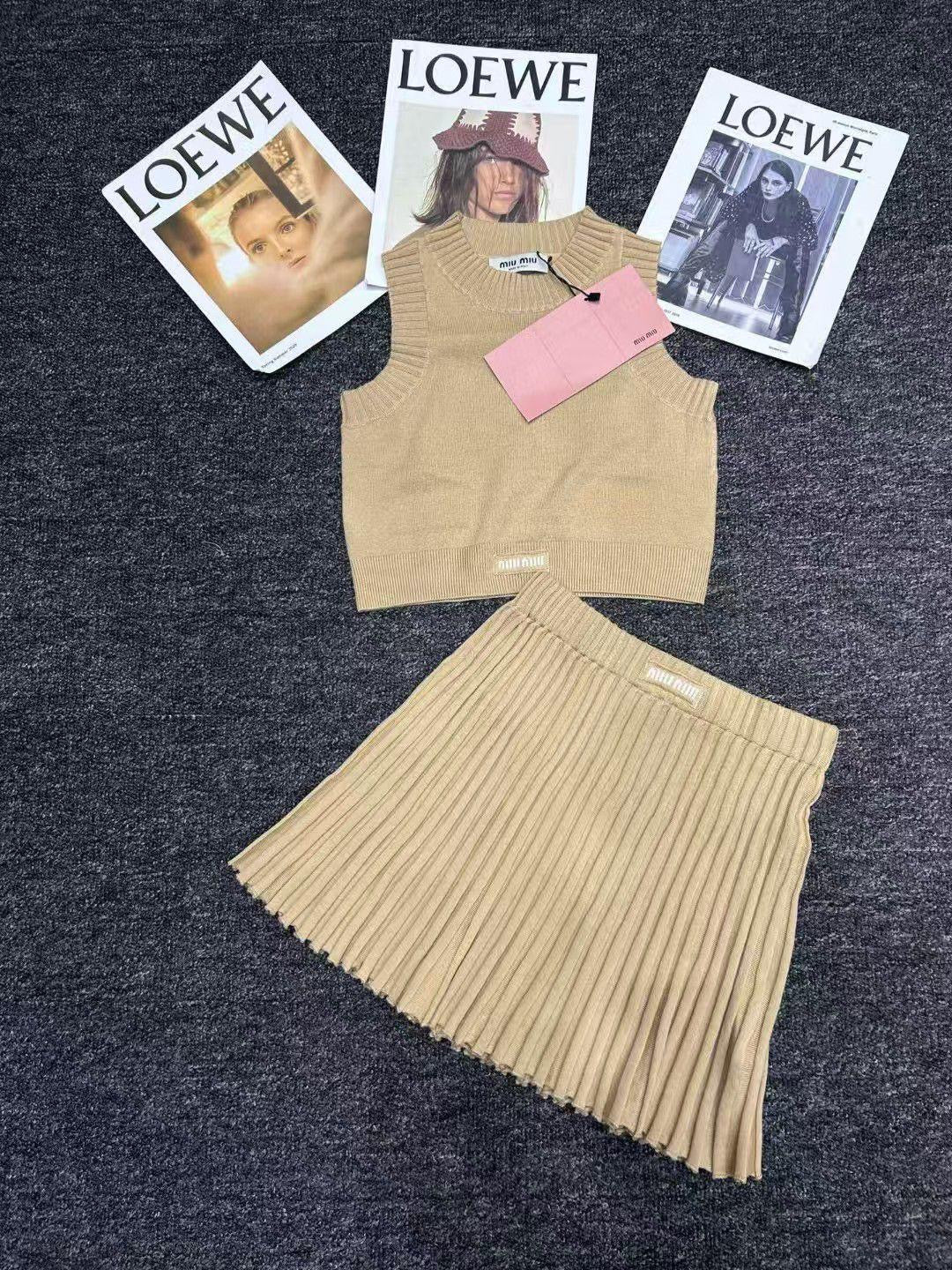 Miu Miu Set