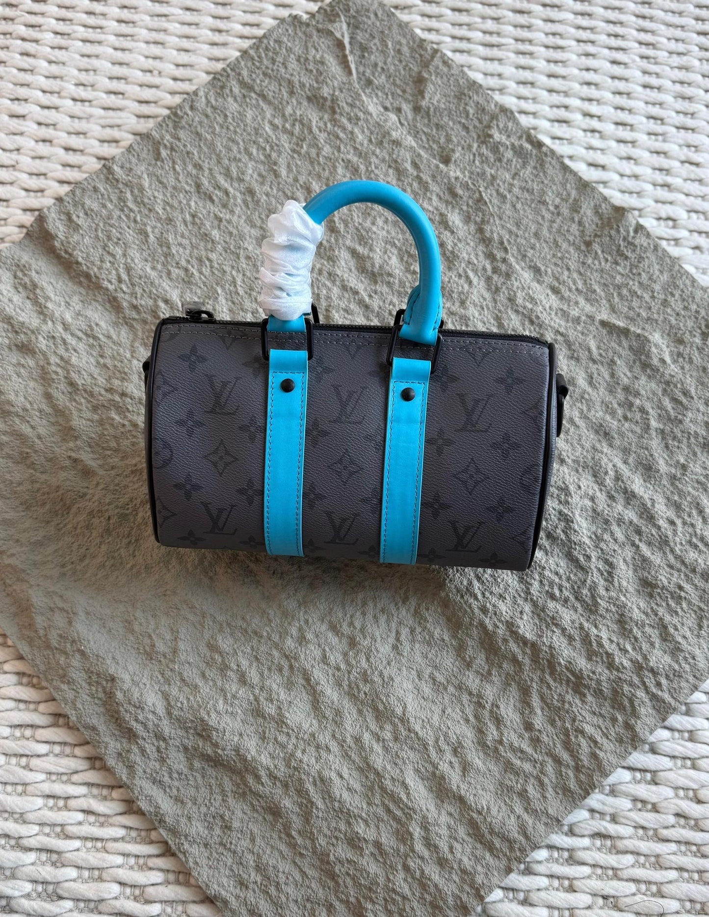 Louis Vuitton Sling Bag (VIP Quality) 6 colors