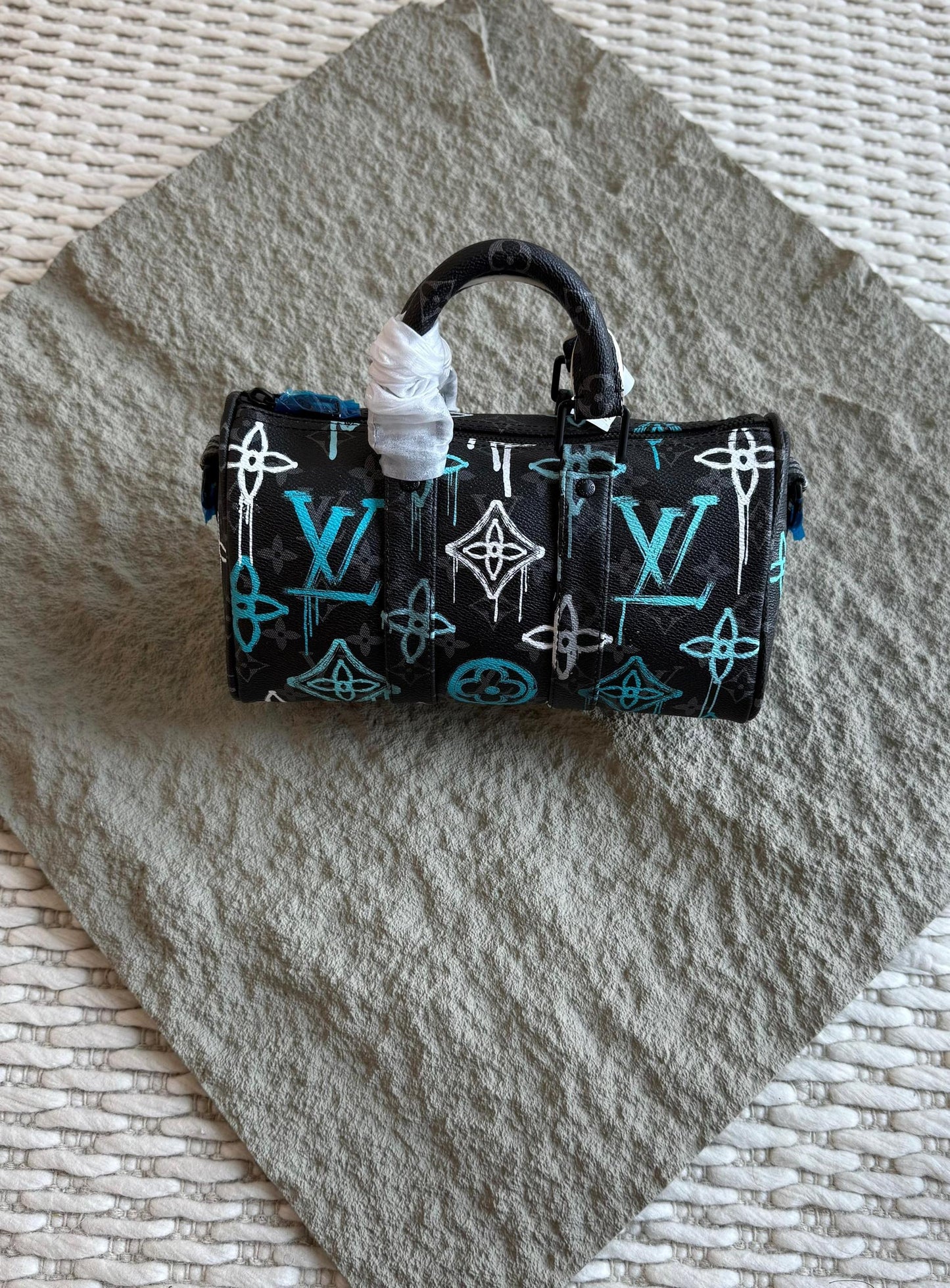Louis Vuitton Sling Bag (VIP Quality) 6 colors
