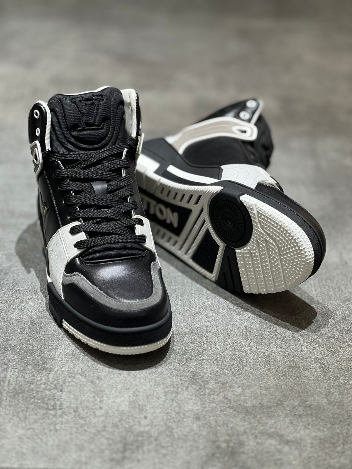 Louis Vuitton Shoes