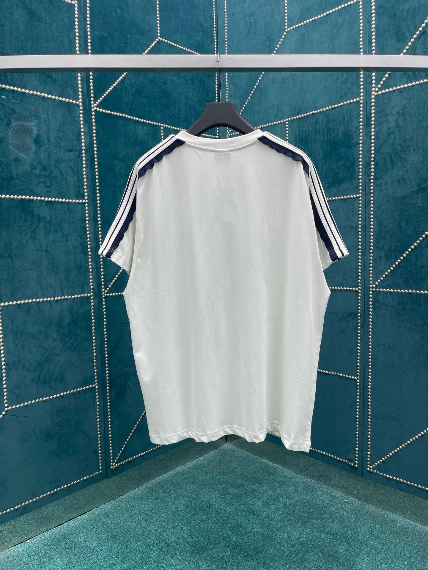 Balenciaga T-Shirt 2 colors
