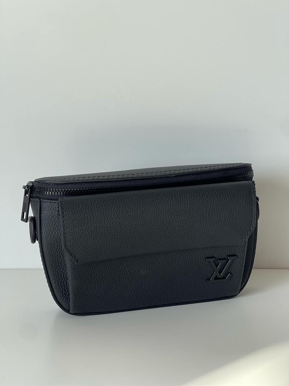 Louis Vuitton Belt Bag (VIP Quality) 2 colors