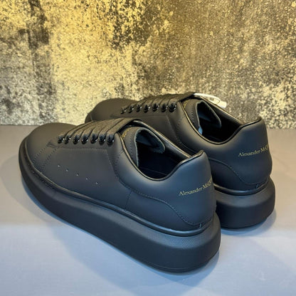 Alexander MCQueen Sneakers