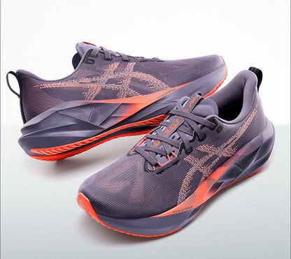 ASICS Sneakers