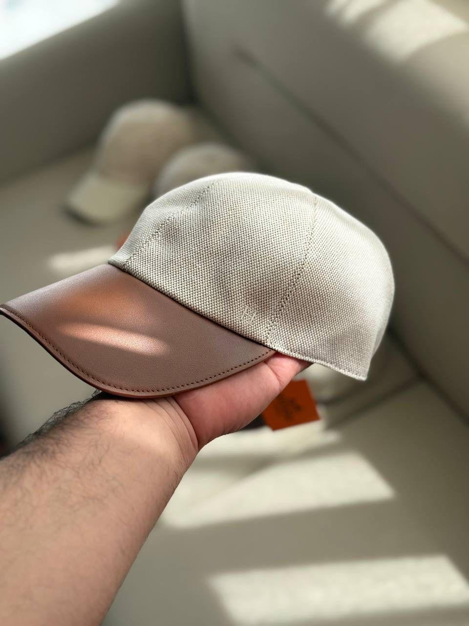 Hermes Cap