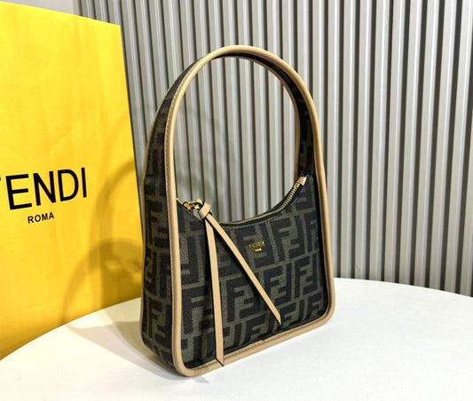 Fendi Tote bags