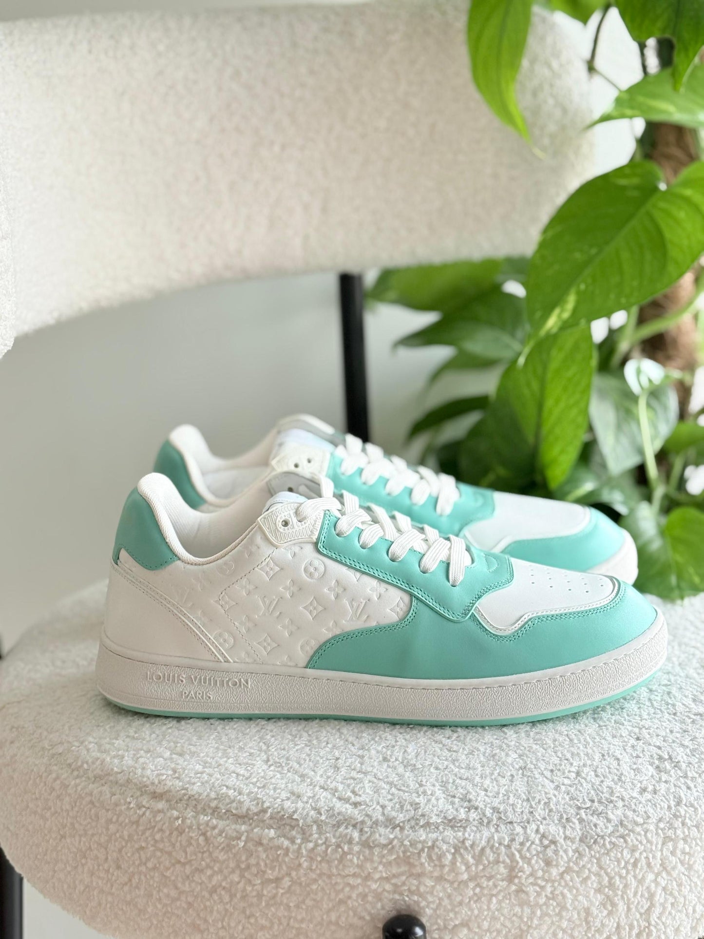 Louis Vuitton Sneakers