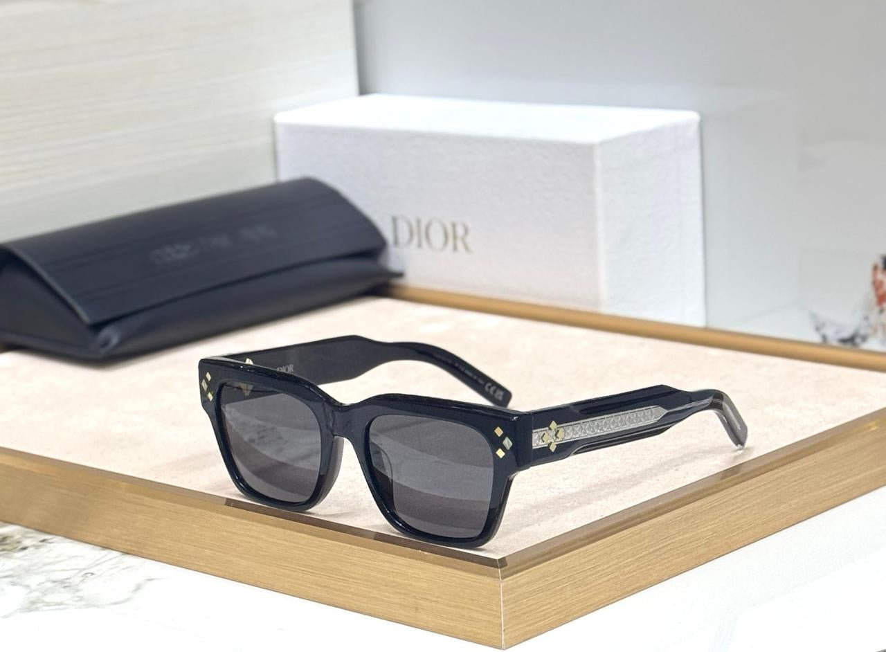 Dior Sunglasses 2 colors