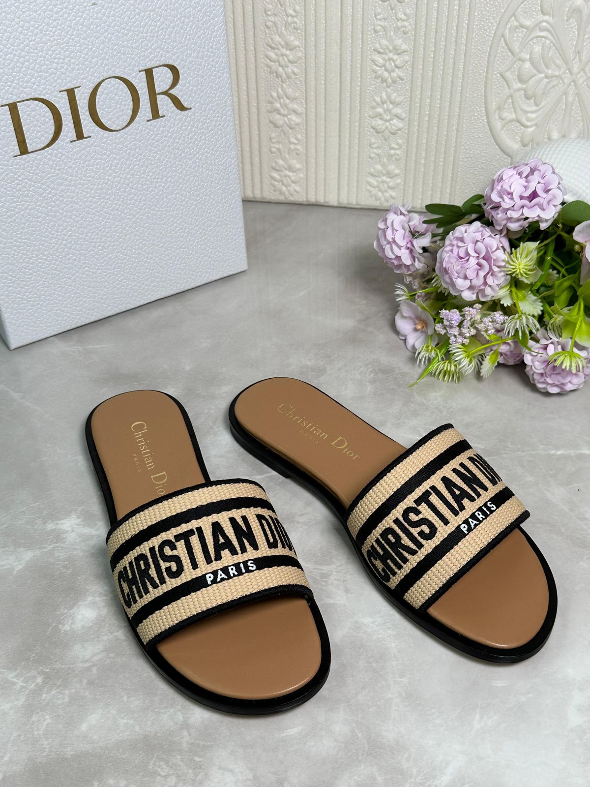 Dior Slippers 2 colors